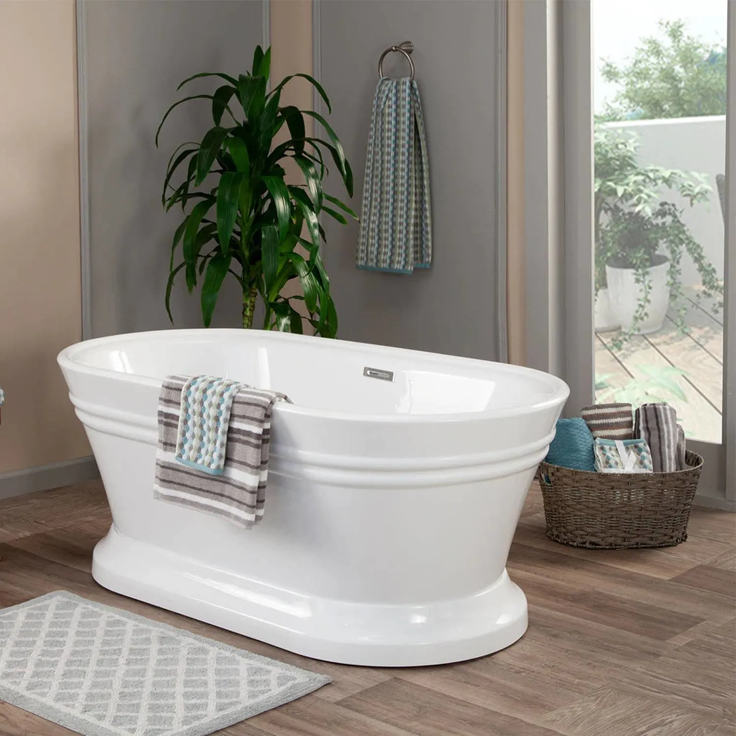 Altair Solace White Freestanding Oval Acrylic Bathtub - image 6