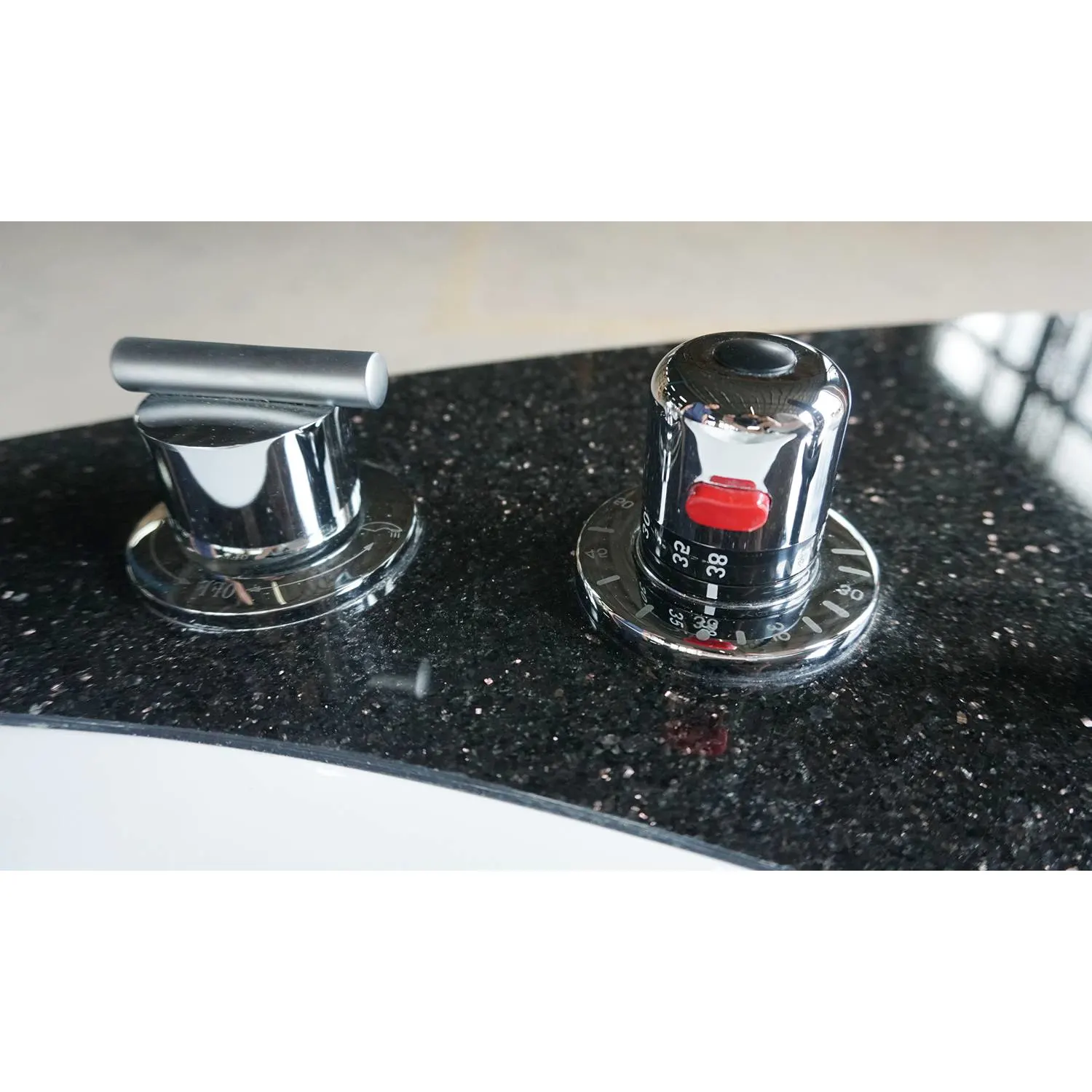 EAGO AM113ETL 5.5 ft 2 Person Acrylic Corner Whirlpool Bathtub - image 9