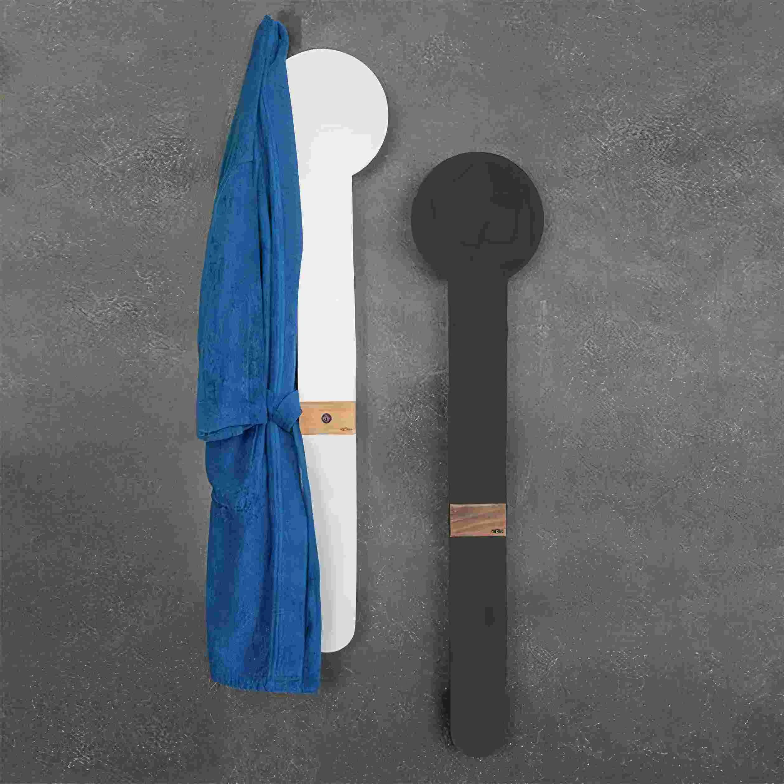 Maya Torre Ceramic 3.1D x 9.4W x 42.5H in Towel Warmer