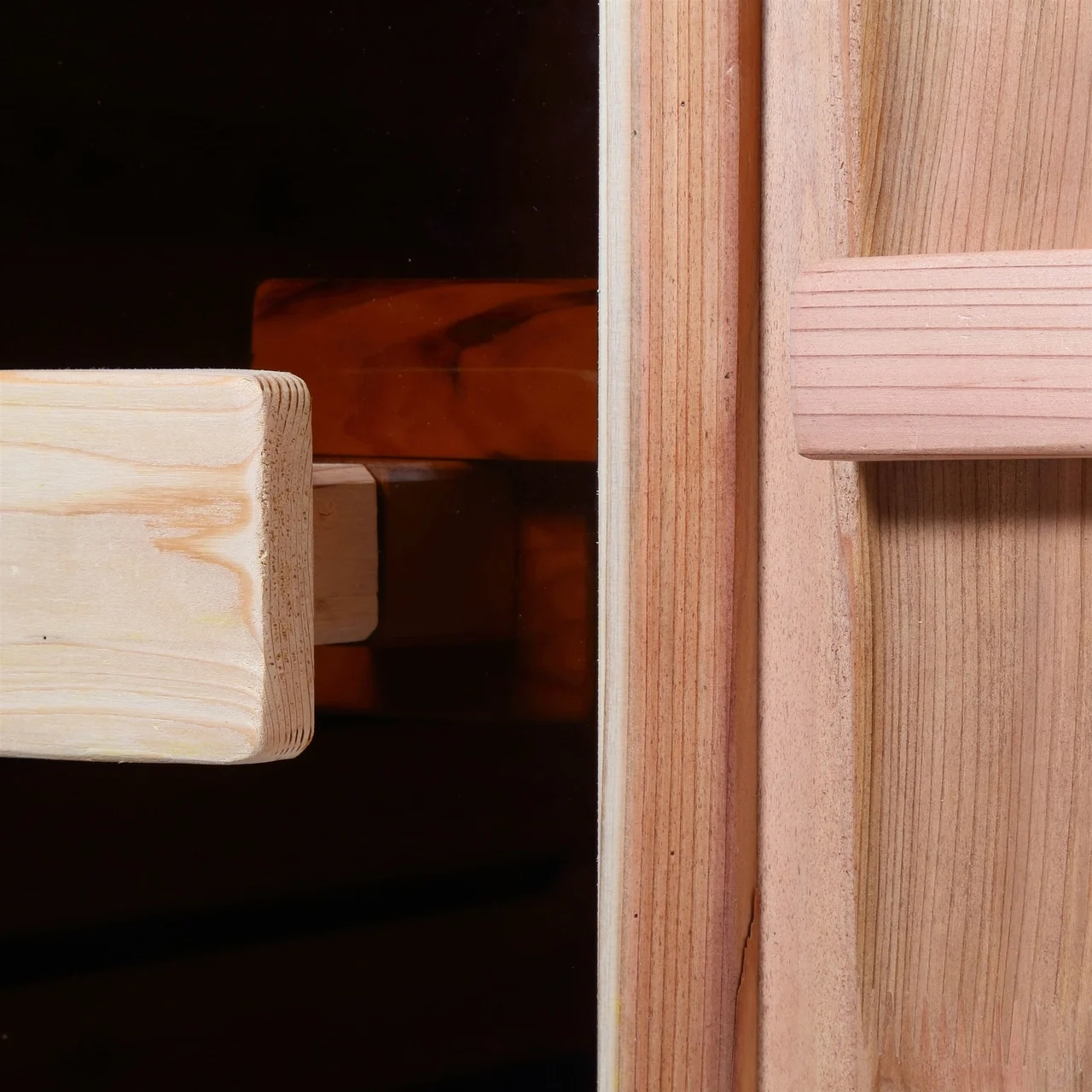 Aleko 6 Person 6 kW Rustic Cedar Shingle Outdoor Barrel Sauna - image 7