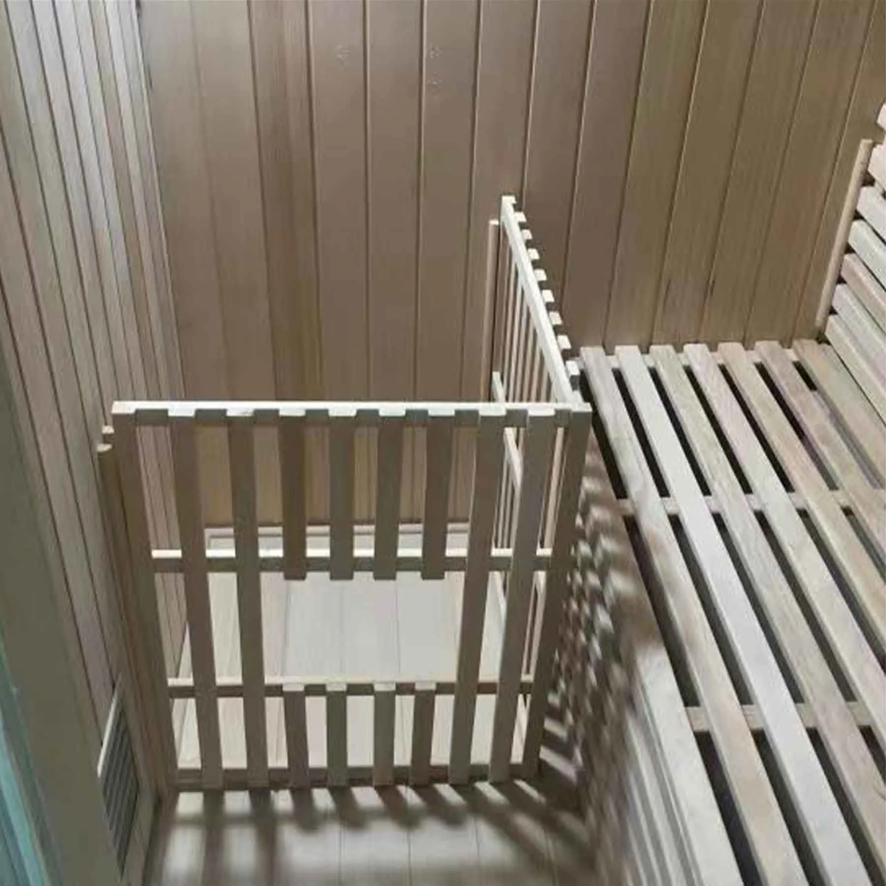 Aleko 4 Person 4.5 kW Hemlock Wet Dry Indoor Traditional Sauna - image 4